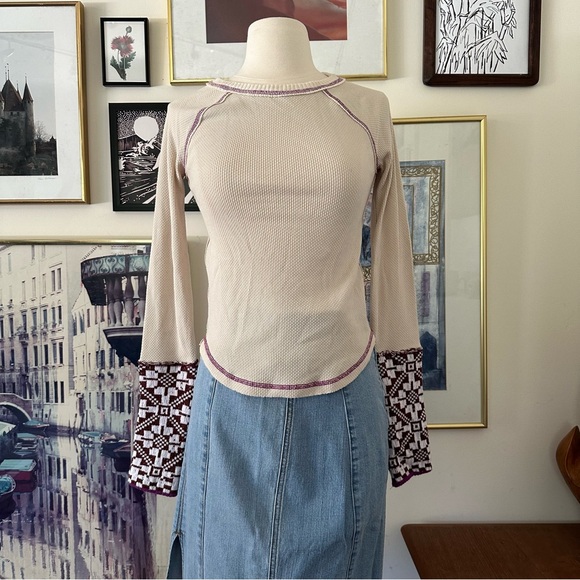 Free People She’s Reversible Cuff Thermal - Small, Oat - Picture 3 of 11